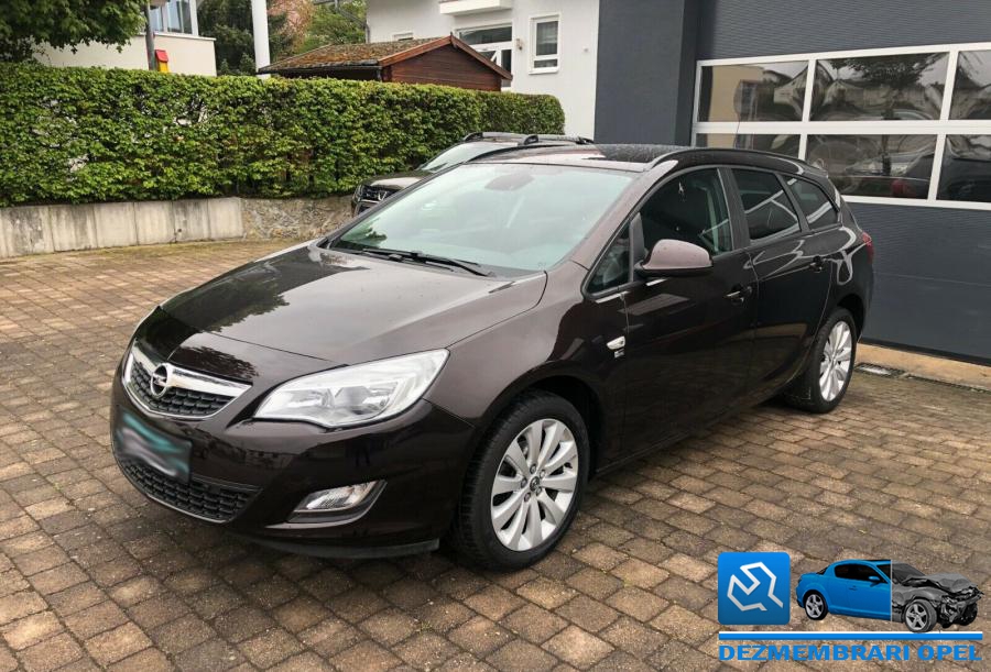 Airbaguri opel astra j 2016