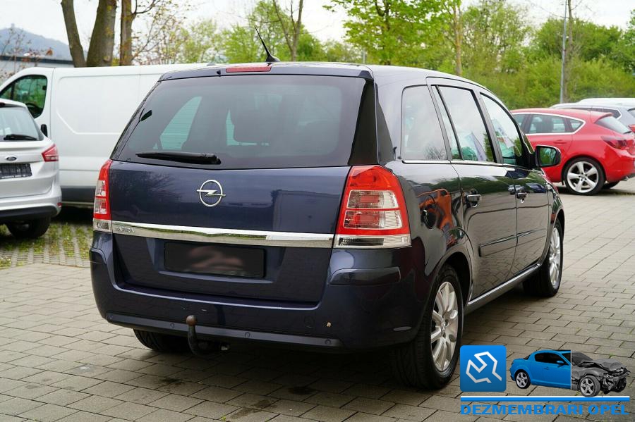 Arcuri opel zafira b 2009