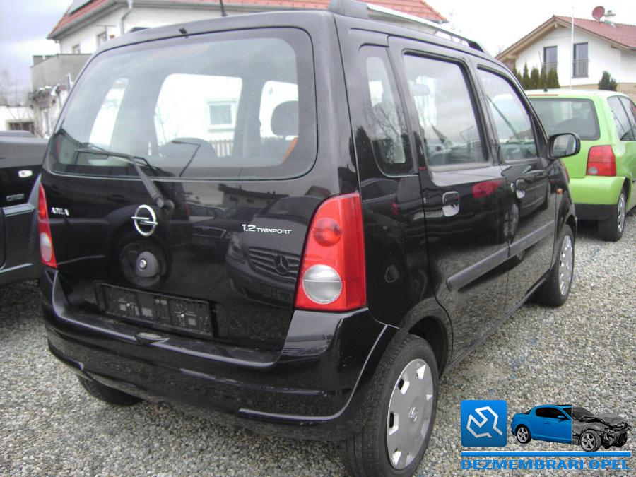 Aripa fata opel agila a 2004