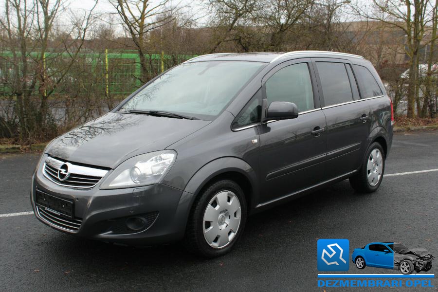 Balamale capota opel zafira b 2006