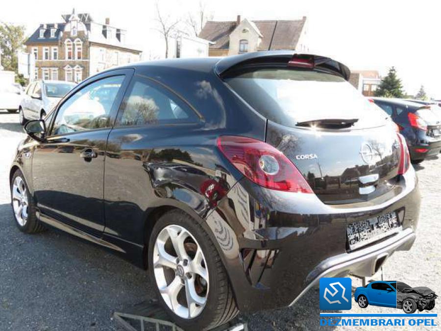 Bancheta spate opel corsa d 2011