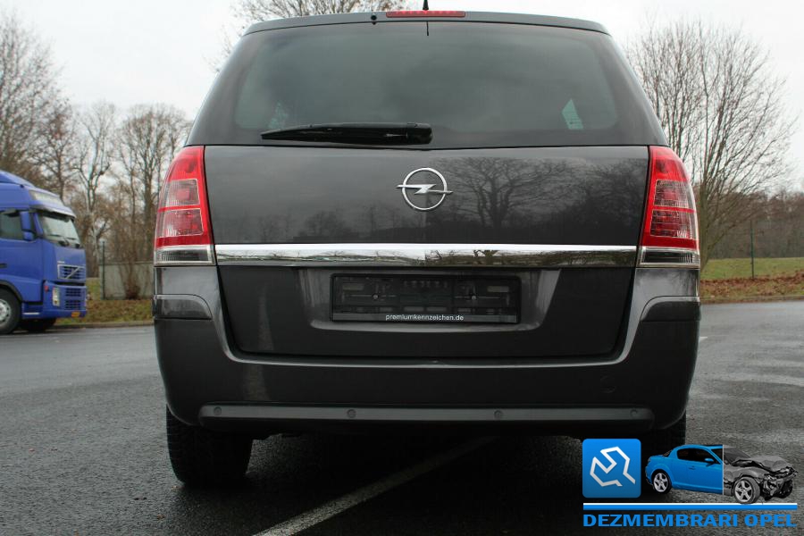 Bancheta spate opel zafira b 2007