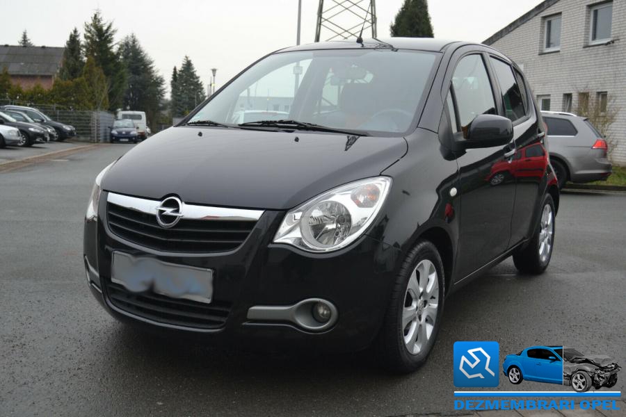 Bara fata opel agila b 2011