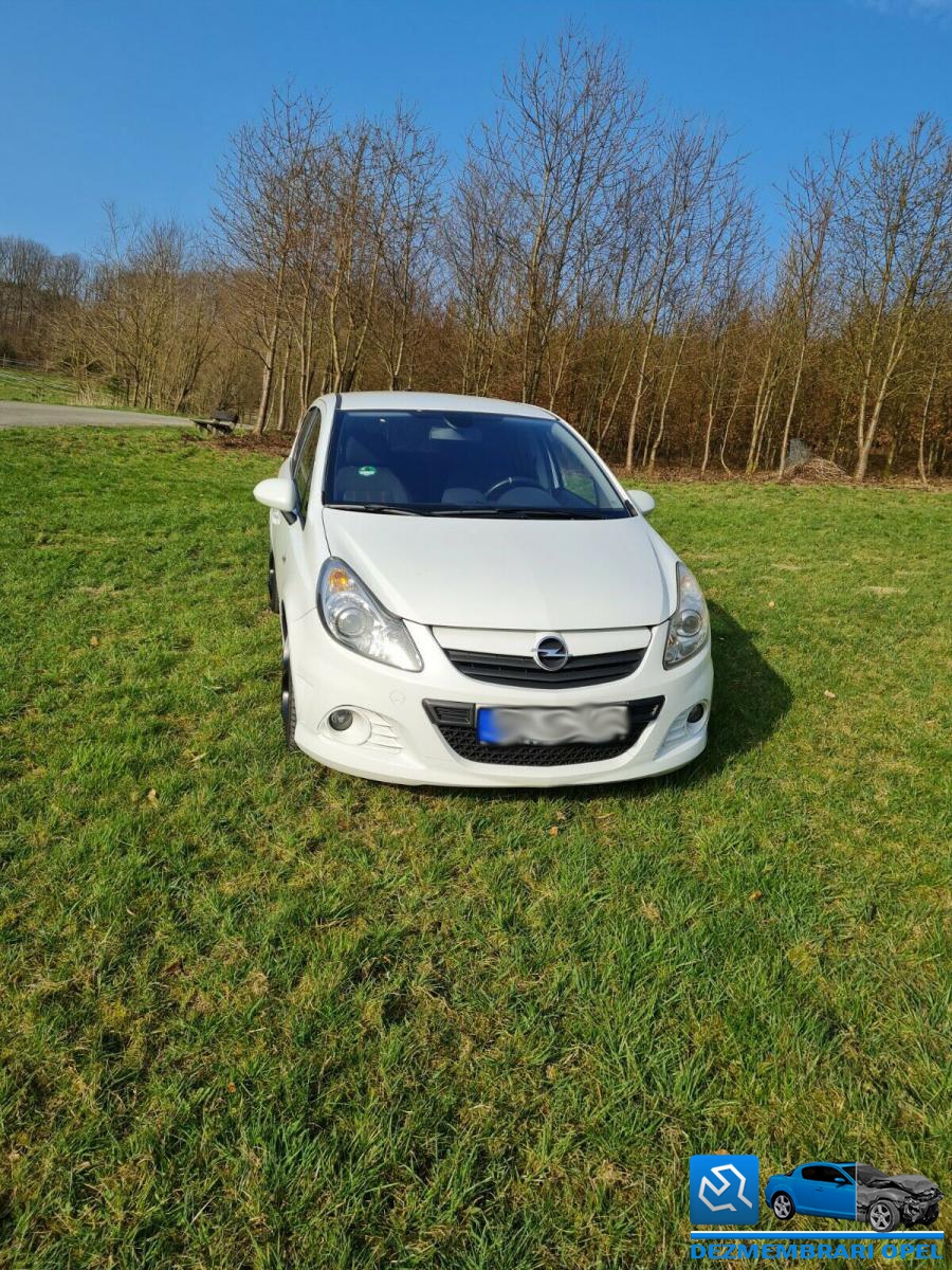 Bara fata opel corsa d 2011