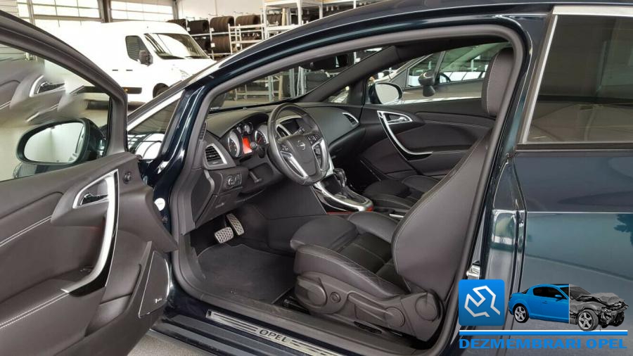 Ceasuri de bord opel astra j 2014