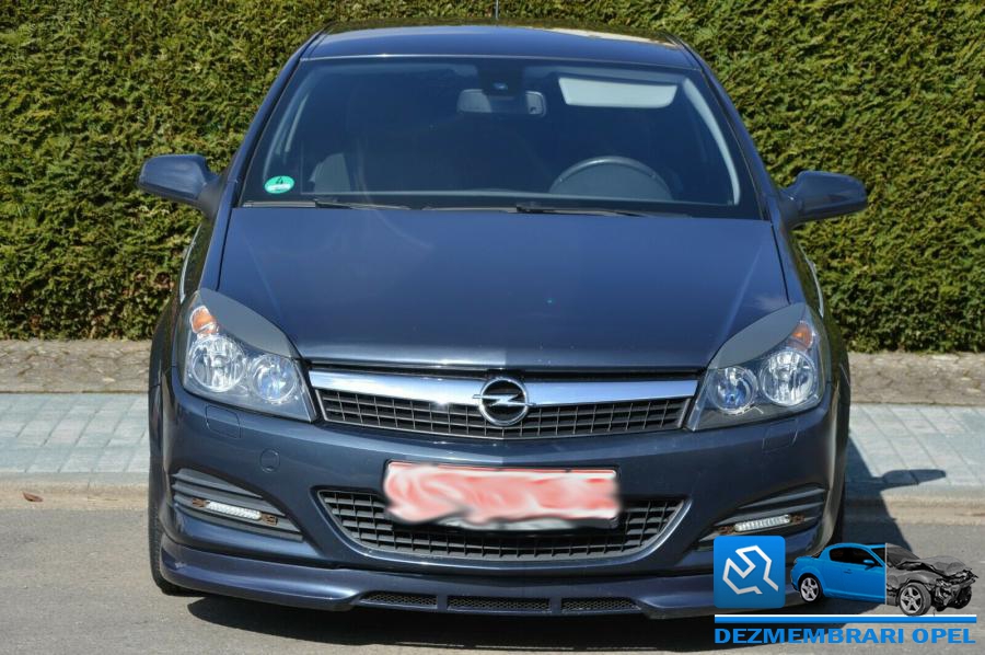 Hayon opel astra h 2010