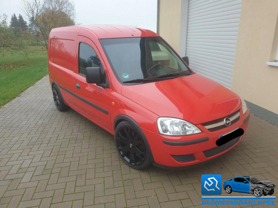 Hayon opel combo 2009