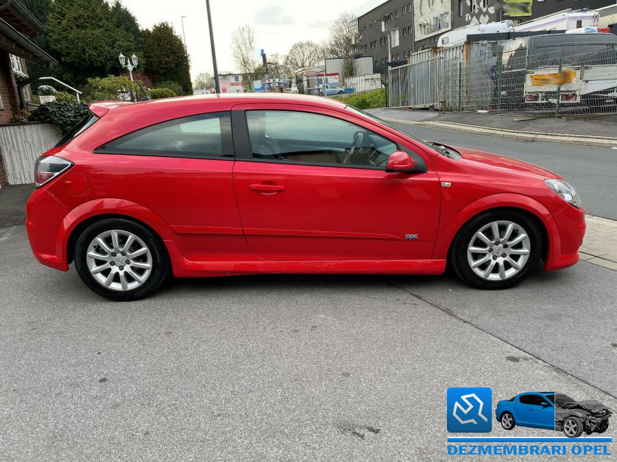 Luneta opel astra h 2010