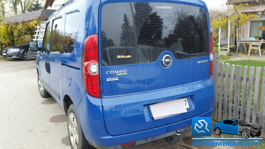 Tager opel combo 2010