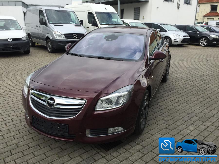 Tager opel insignia a 2011
